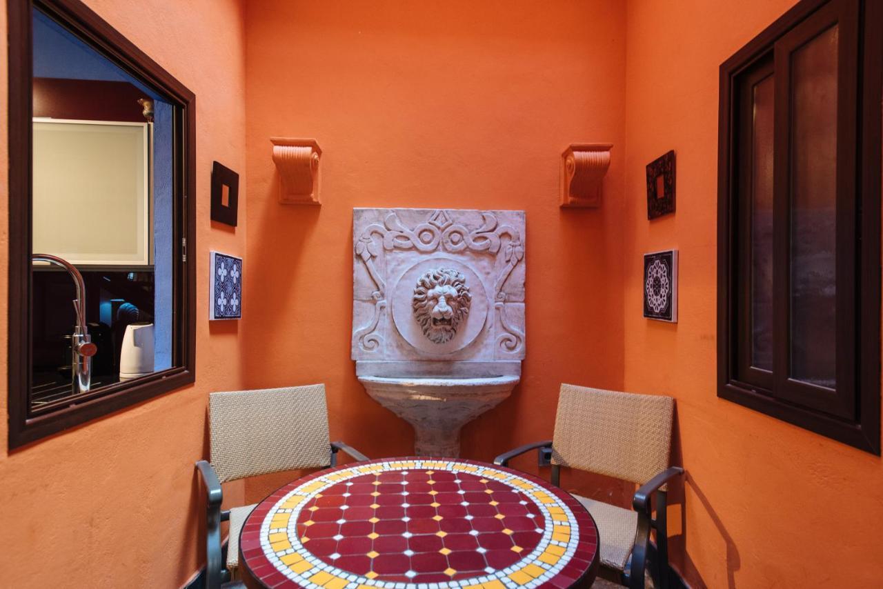 Divi Apartments Villa Reyes 2 Севілья Екстер'єр фото